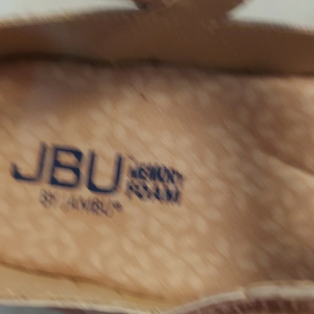 Women's shoes - Picture 4 of 6